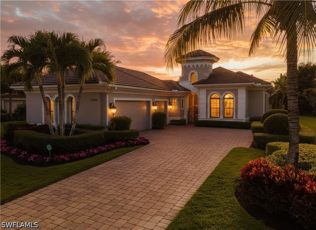 28864 Blaisdell DR, Naples, FL 34119