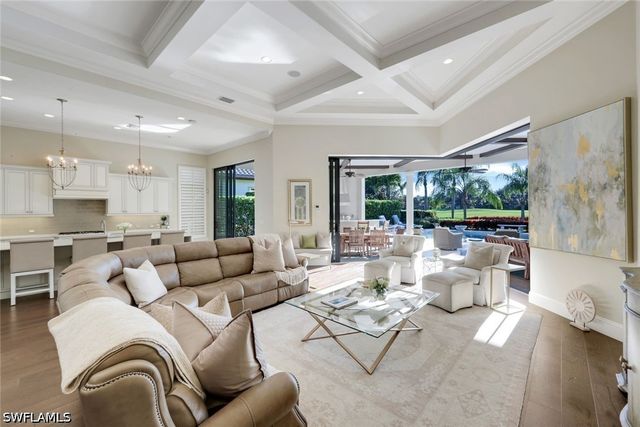 28864 Blaisdell DR, Naples, FL 34119