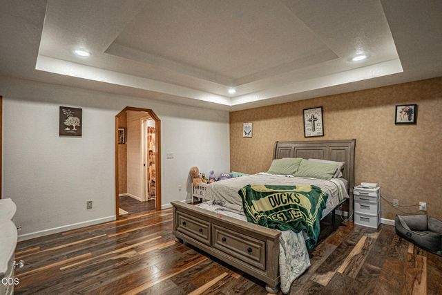 5247 Dobrot Way, Central Point, OR 97502