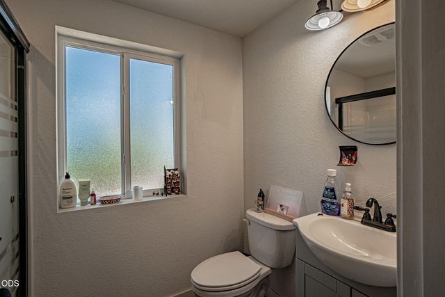 5247 Dobrot Way, Central Point, OR 97502