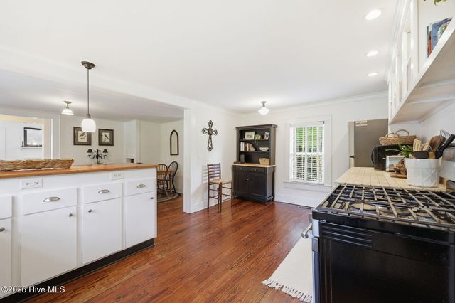2704 Farm Life School Road, Carthage, NC 28327