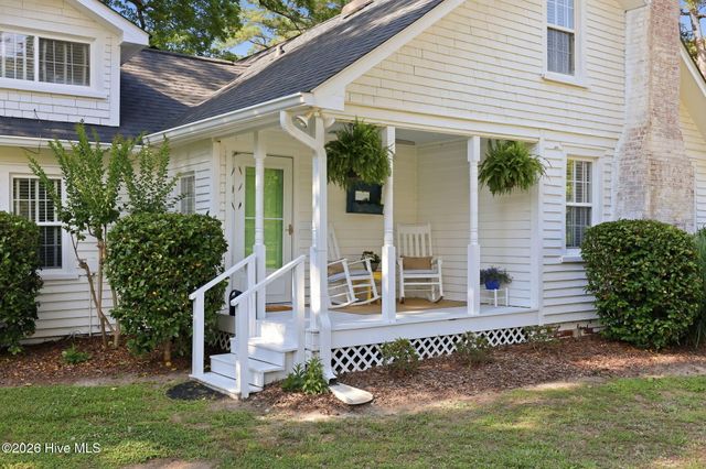 2704 Farm Life School Road, Carthage, NC 28327