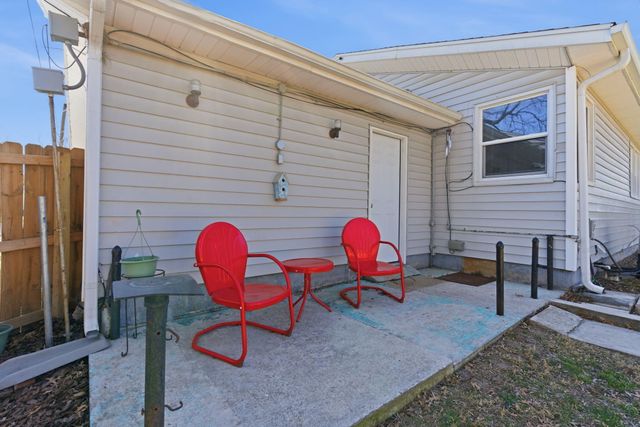 733 W Kerr Street, Springfield, MO 65803