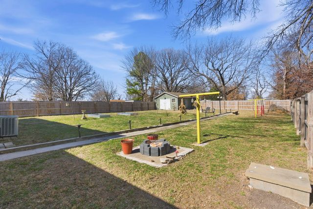 733 W Kerr Street, Springfield, MO 65803