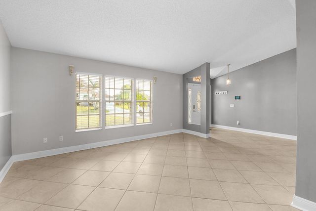 3087 SE Galt Circle, Port St. Lucie, Port St Lucie, FL 34984