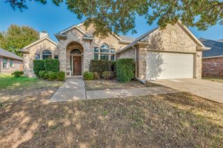 4011 Alamo Drive, Mansfield, TX 76063
