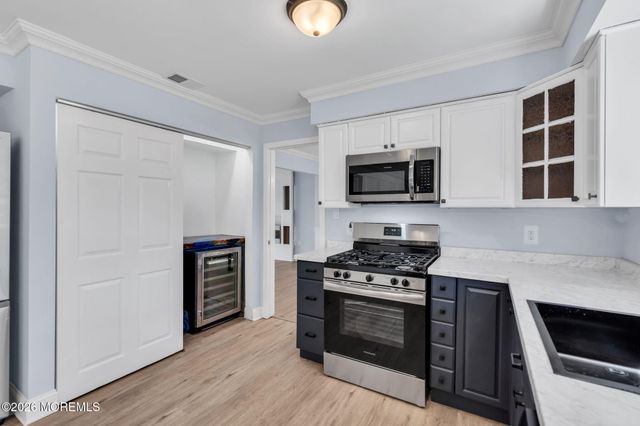 32 Belmont Avenue, Bayville, NJ 08721