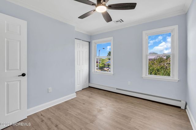 32 Belmont Avenue, Bayville, NJ 08721