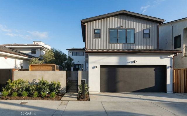 2212 Cliff Drive, Newport Beach, CA 92663