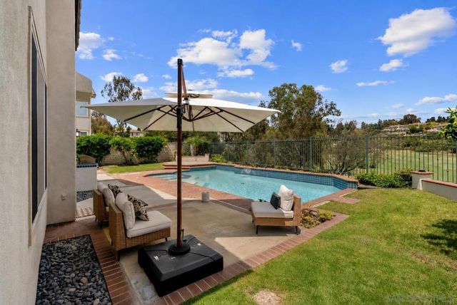 7027 Rockrose Terrace, Carlsbad, CA 92011
