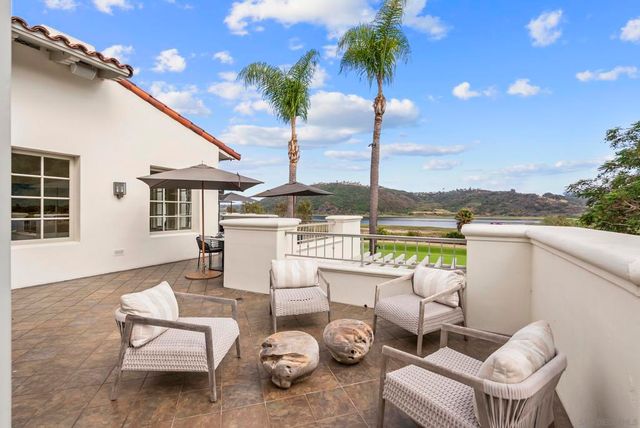 7027 Rockrose Terrace, Carlsbad, CA 92011