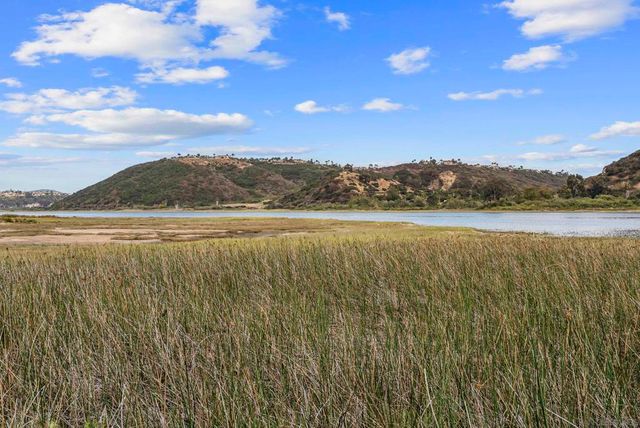 7027 Rockrose Terrace, Carlsbad, CA 92011
