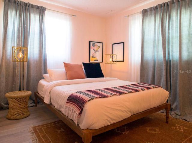 6990 GREVILLA AVENUE S, South Pasadena, FL 33707