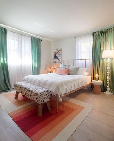 6990 GREVILLA AVENUE S, South Pasadena, FL 33707