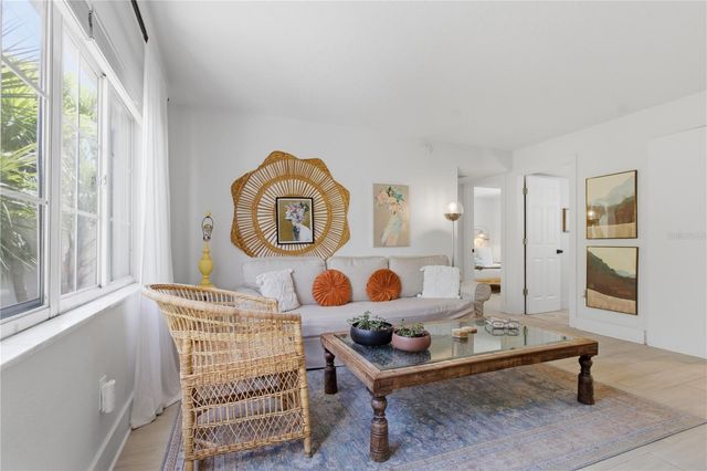 6990 GREVILLA AVENUE S, South Pasadena, FL 33707