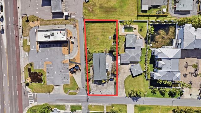 6990 GREVILLA AVENUE S, South Pasadena, FL 33707