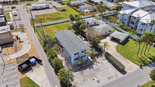 6990 GREVILLA AVENUE S, South Pasadena, FL 33707