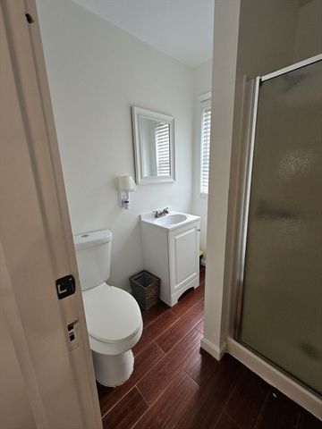 15 Dinsmore Street, Lowell, MA 01852