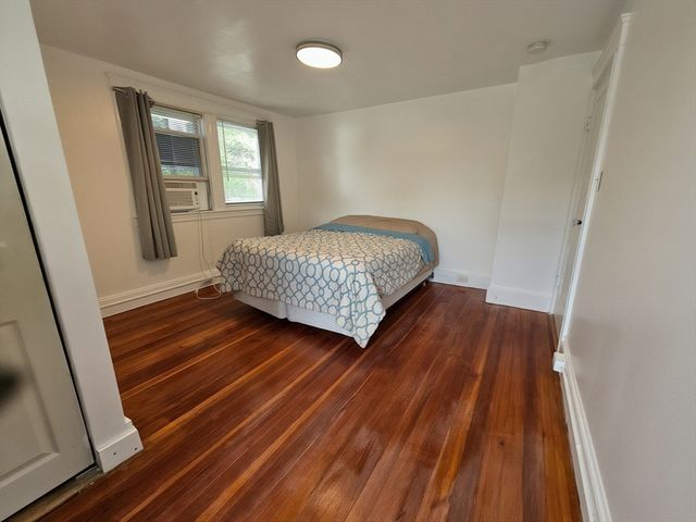 15 Dinsmore Street, Lowell, MA 01852