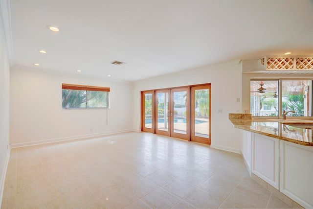 752 SW 36th Avenue, Delray Beach, FL 33445