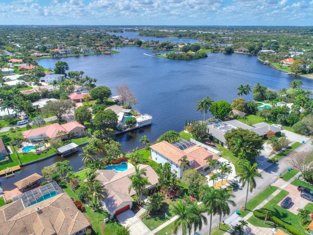 752 SW 36th Avenue, Delray Beach, FL 33445