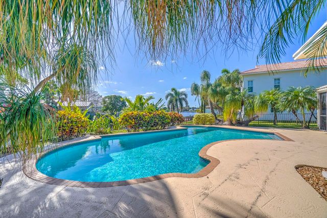 752 SW 36th Avenue, Delray Beach, FL 33445