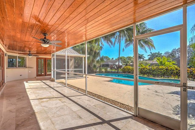 752 SW 36th Avenue, Delray Beach, FL 33445