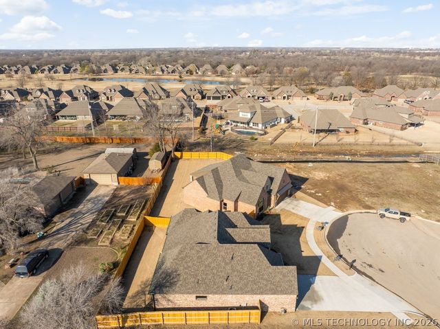 14502 E 79th Street North, Owasso, OK 74055