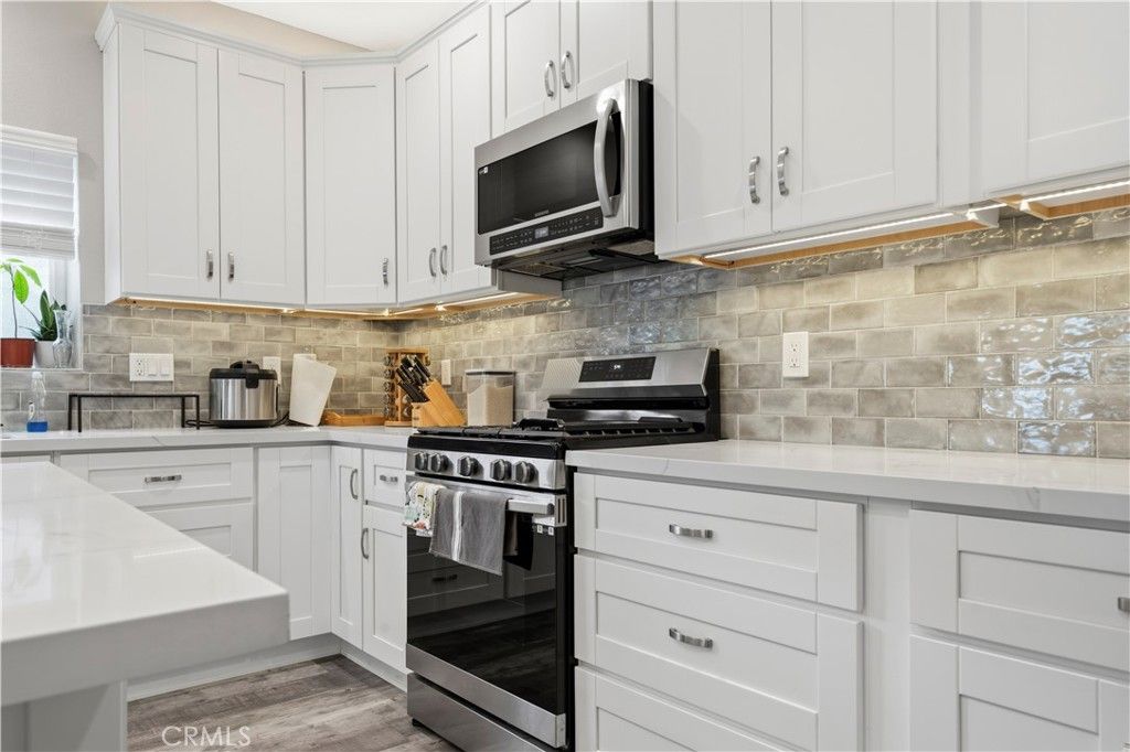 Image 4 of property listing at 1650 Paraiso, Spring Valley, CA 91977