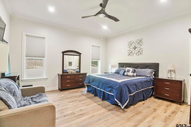 242 Serenity Dr, Bullard, TX 75757