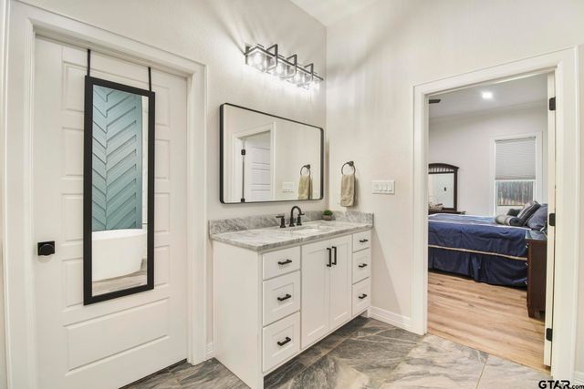242 Serenity Dr, Bullard, TX 75757