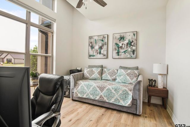 242 Serenity Dr, Bullard, TX 75757