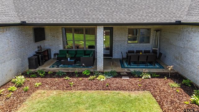 242 Serenity Dr, Bullard, TX 75757