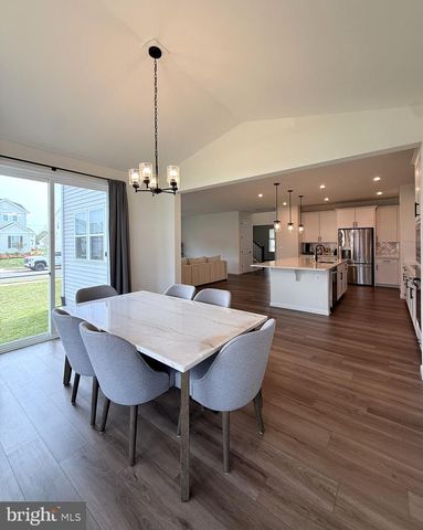 5006 GRAY FOX DR, Bealeton, VA 22712