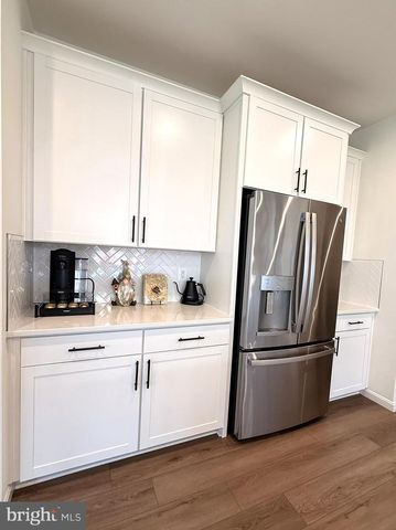 5006 GRAY FOX DR, Bealeton, VA 22712
