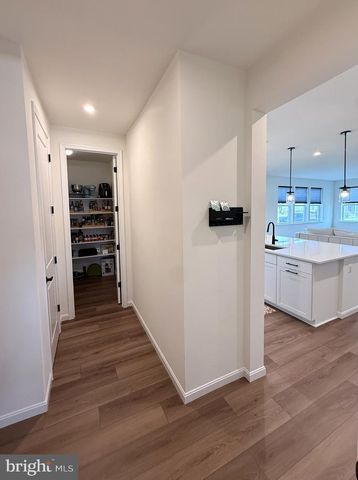 5006 GRAY FOX DR, Bealeton, VA 22712