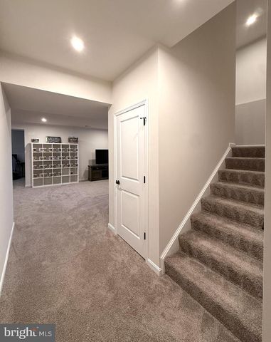 5006 GRAY FOX DR, Bealeton, VA 22712