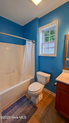 300 Buoy Court, Swansboro, NC 28584