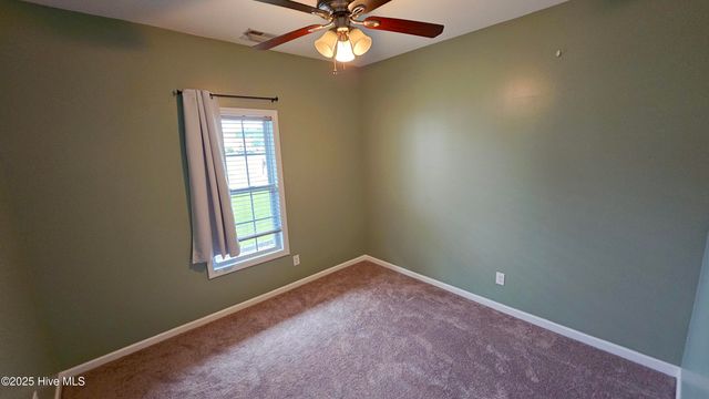 300 Buoy Court, Swansboro, NC 28584
