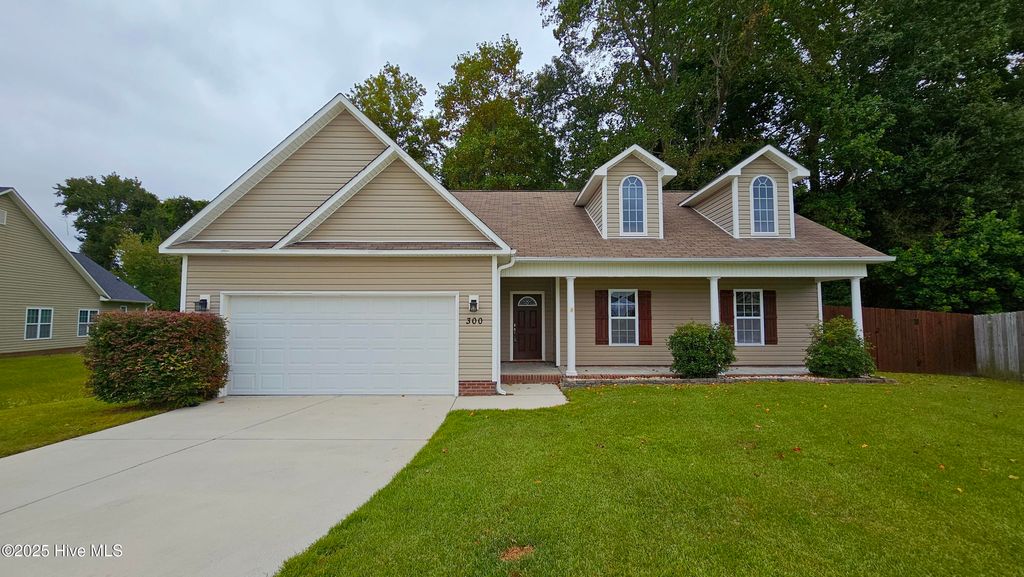 300 Buoy Court, Swansboro, NC 28584