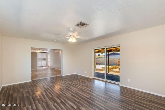 4415 E CHAMBERS Street, Phoenix, AZ 85040