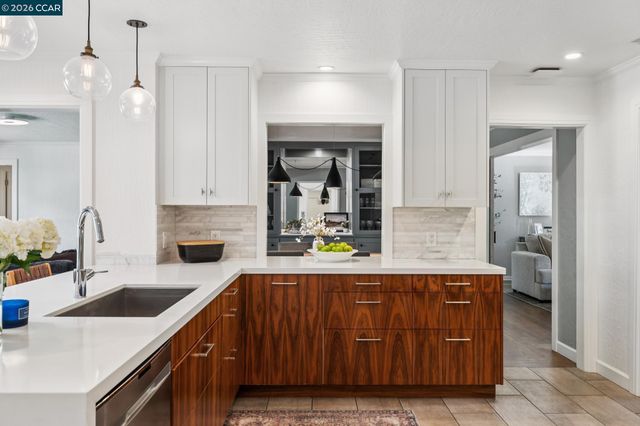115 Patterson Blvd, Pleasant Hill, CA 94523