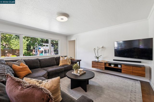 115 Patterson Blvd, Pleasant Hill, CA 94523