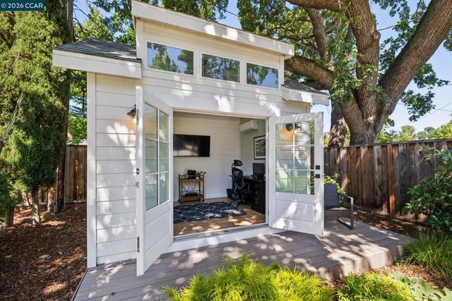 115 Patterson Blvd, Pleasant Hill, CA 94523