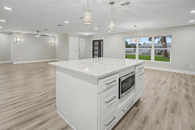 728 SPANISH MAIN DRIVE, Apollo Beach, FL 33572