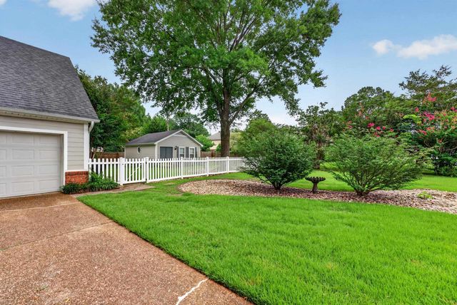 676 RHETTS WAY, Collierville, TN 38017