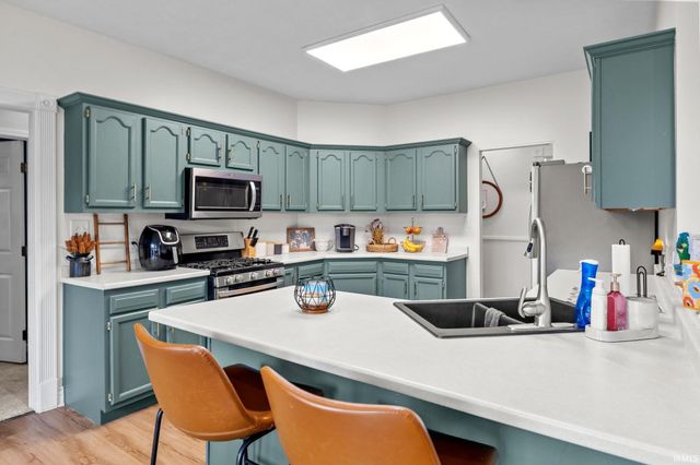 1623 Stonegate Circle, Lafayette, IN 47909