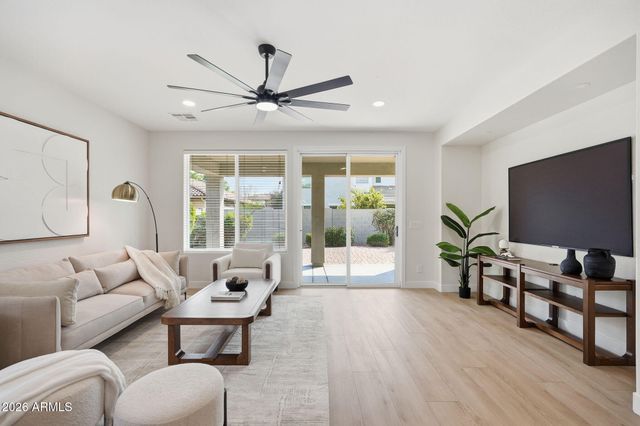 3517 E SIERRA MADRE Avenue, Gilbert, AZ 85296