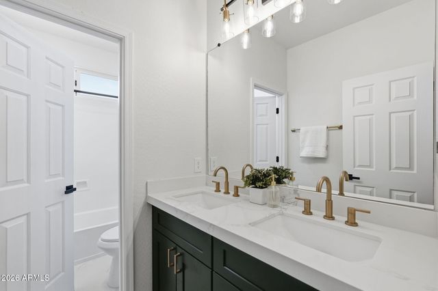 3517 E SIERRA MADRE Avenue, Gilbert, AZ 85296