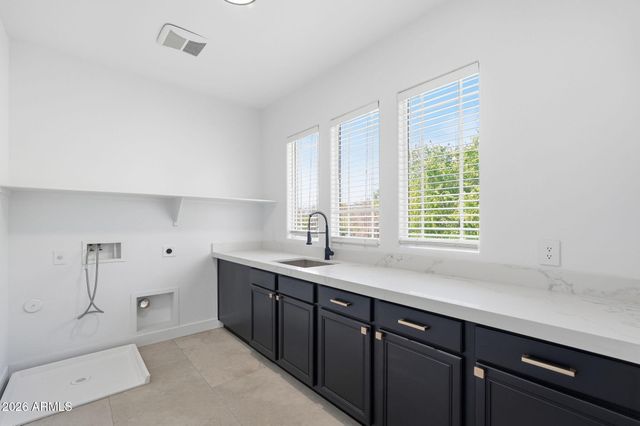 3517 E SIERRA MADRE Avenue, Gilbert, AZ 85296